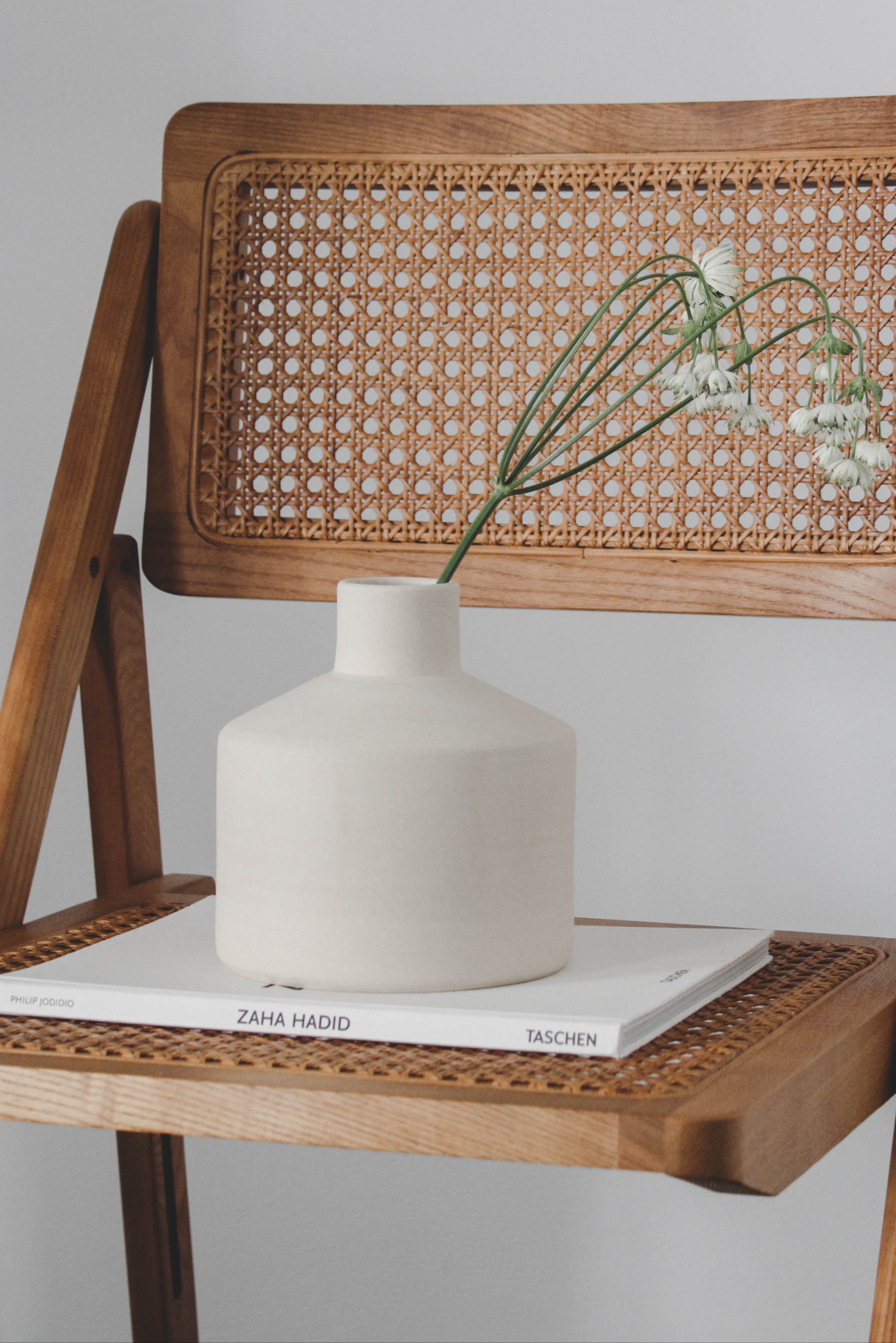 Stoneware Vase - Medium