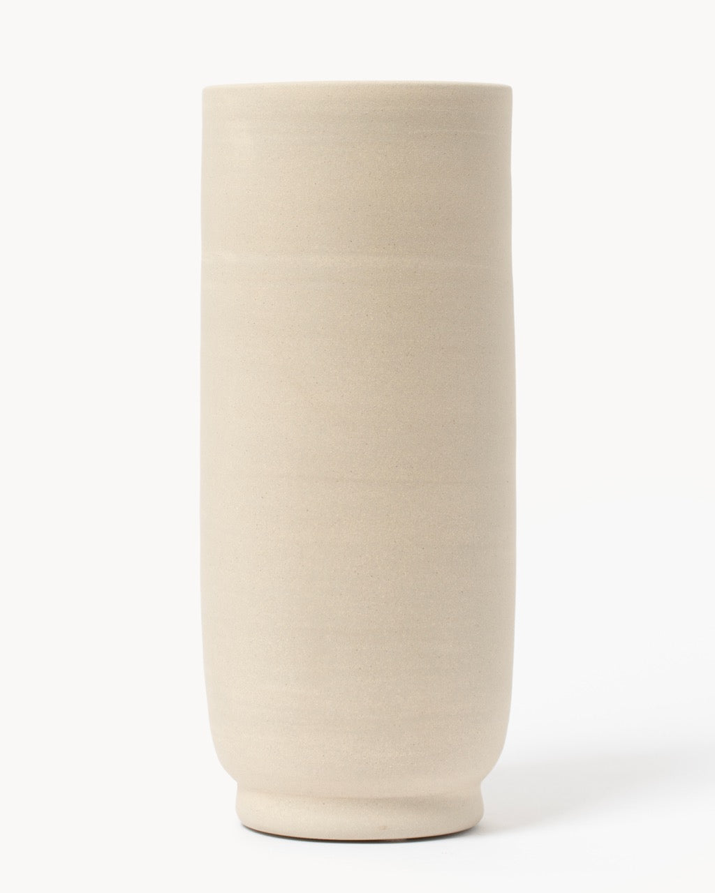 Vase en grès minimaliste et élégant