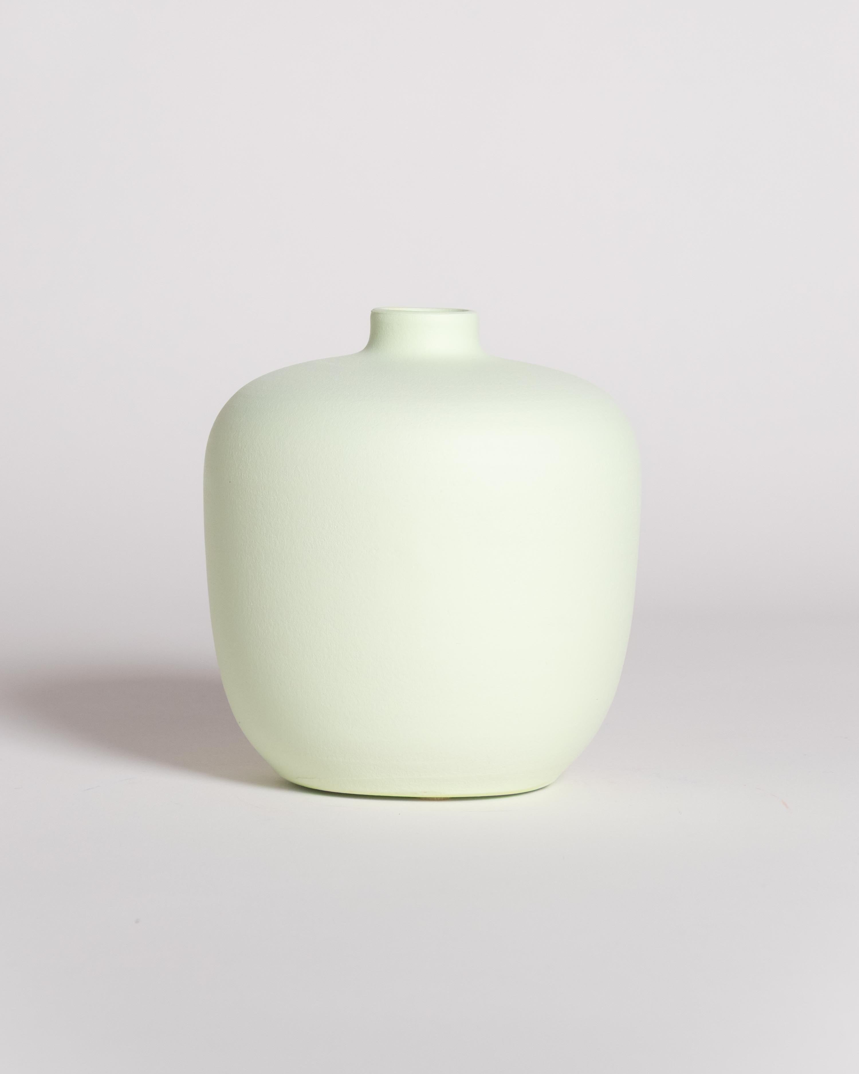 Blanc 05 - Decorative Vase