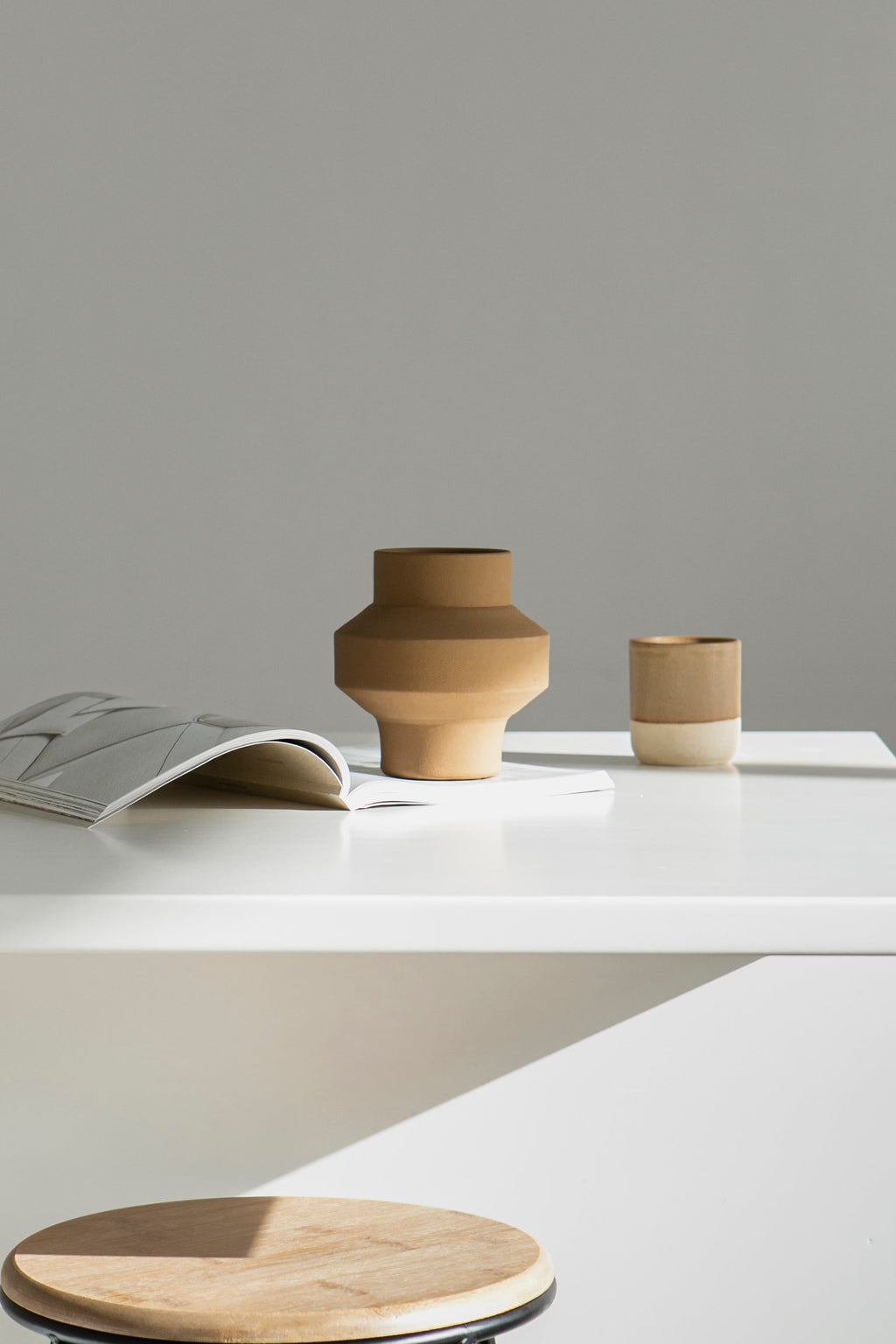 Angular Vase in brown, ceramic with a minimalist design, handmade in Portugal. Ideal for displaying flowers or as a standalone decorative vase.