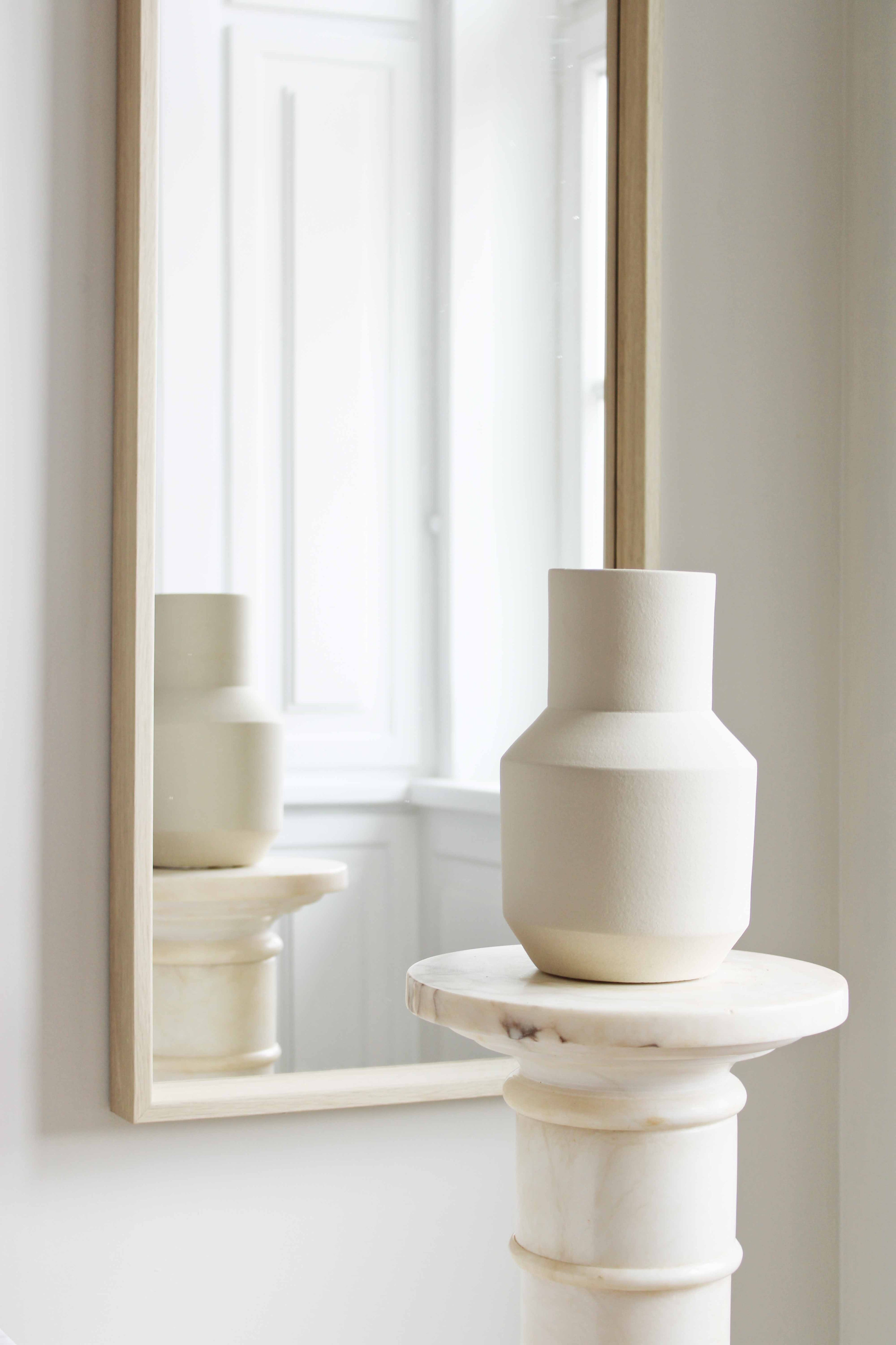 Sado Decorative Vase